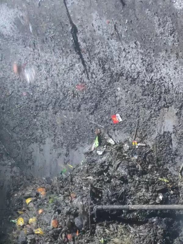 平房污水池清理